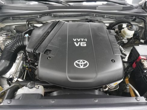 Used 2009 Toyota Tacoma PreRunner RWD image 19