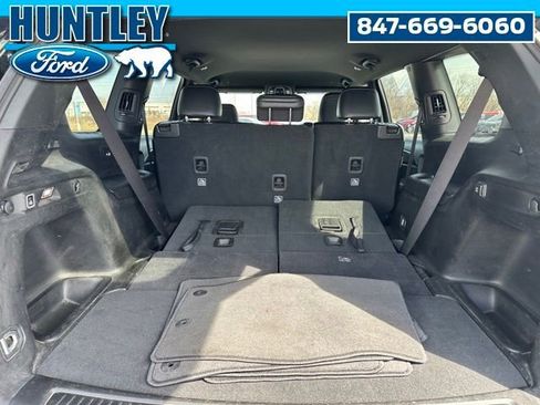 Used 2024 Jeep Grand Cherokee L Laredo AWD/4WD image 9