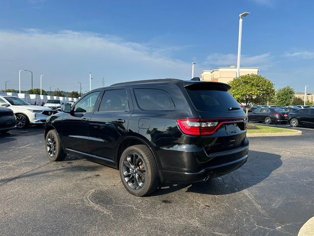Used 2025 Dodge Durango GT w/ Blacktop Package AWD/4WD image 9