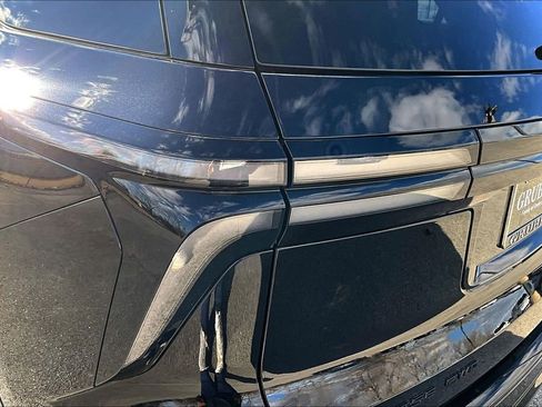 Used 2024 Chevrolet Traverse RS w/ LPO, Floor Liner Package AWD/4WD image 43