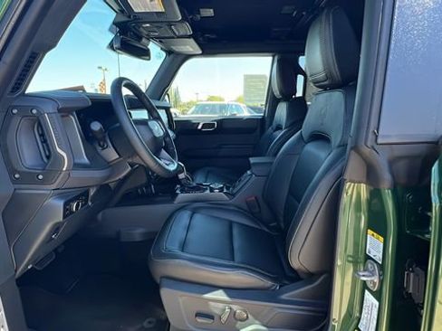 New 2025 Ford Bronco Badlands image 32