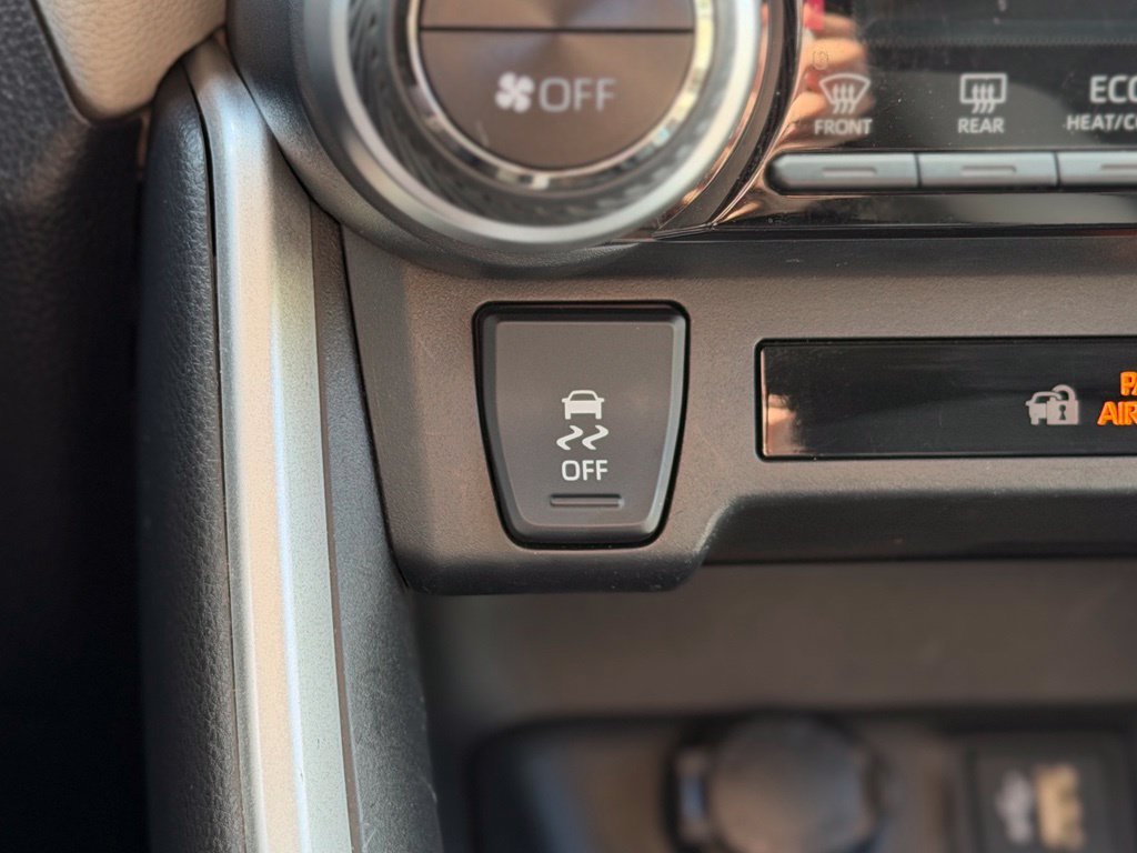 Certified 2024 Toyota RAV4 XLE w/ Convenience Package FWD image 13