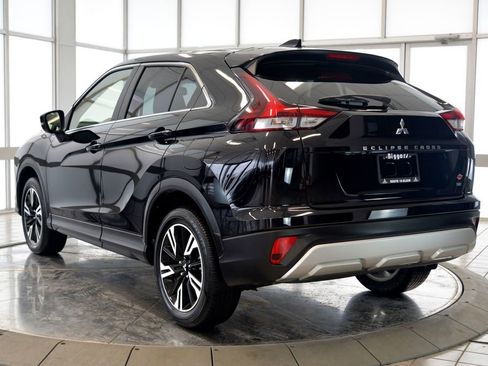 Used 2023 Mitsubishi Eclipse Cross SE image 6