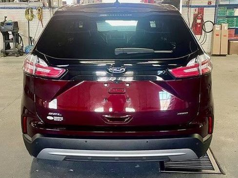 Certified 2023 Ford Edge SEL w/ Convenience Package AWD/4WD image 5