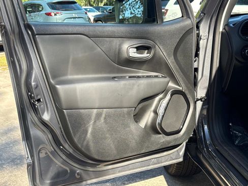 Certified 2023 Jeep Renegade Altitude w/ Sun/Sound Group image 16