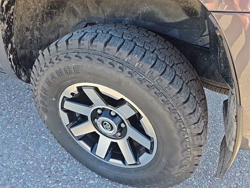 Used 2021 Toyota 4Runner TRD Off-Road Premium w/ Moonroof Package image 23