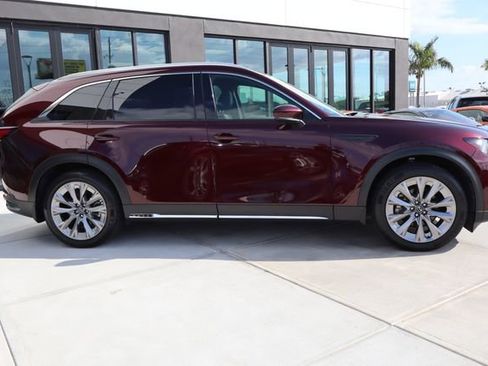 Used 2024 MAZDA CX-90 3.3 Turbo w/ Premium Plus Pkg image 2