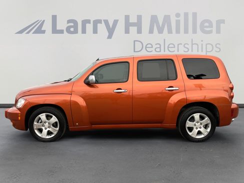 Used 2007 Chevrolet HHR LT image 2
