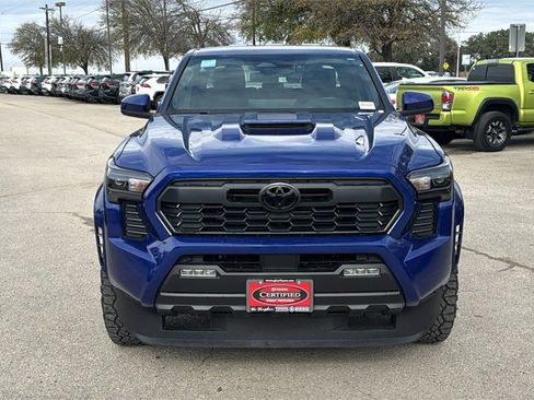 Certified 2025 Toyota Tacoma TRD Sport image 12