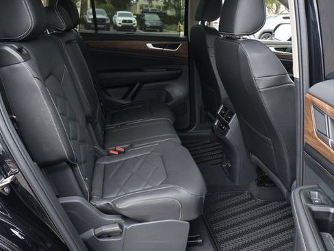 New 2026 Volkswagen Atlas SE image 18