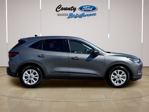 Used 2023 Ford Escape Active w/ Tech Pack #2 image 23