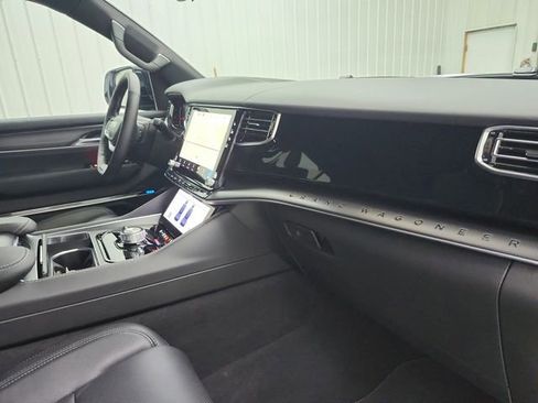 New 2026 Jeep Grand Wagoneer Summit w/ Rear Seat Video Group I AWD/4WD image 34