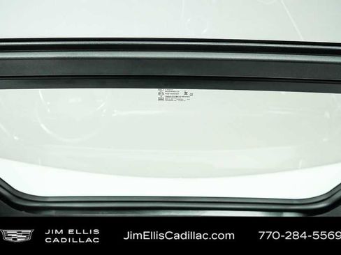 Used 2026 Cadillac Escalade ESV Platinum Sport w/ LPO, ONYX Package AWD/4WD image 22