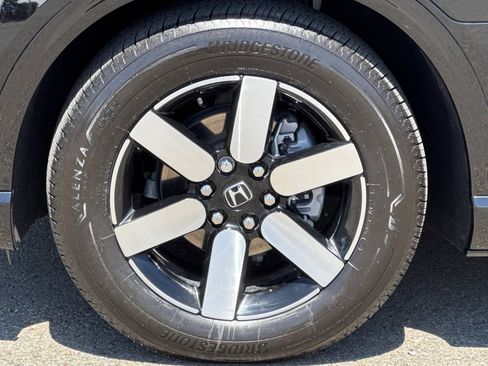 Used 2024 Honda Prologue Touring image 12