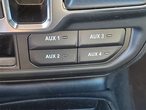 Used 2024 Jeep Wrangler Sport S image 26