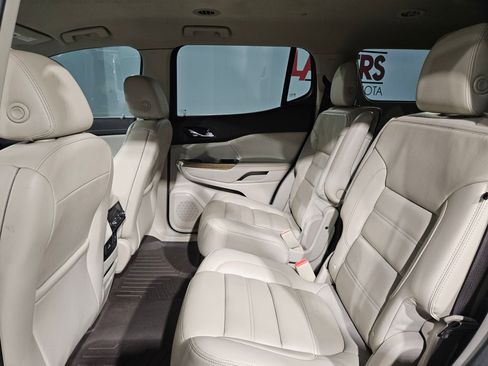 Used 2019 GMC Acadia Denali image 36