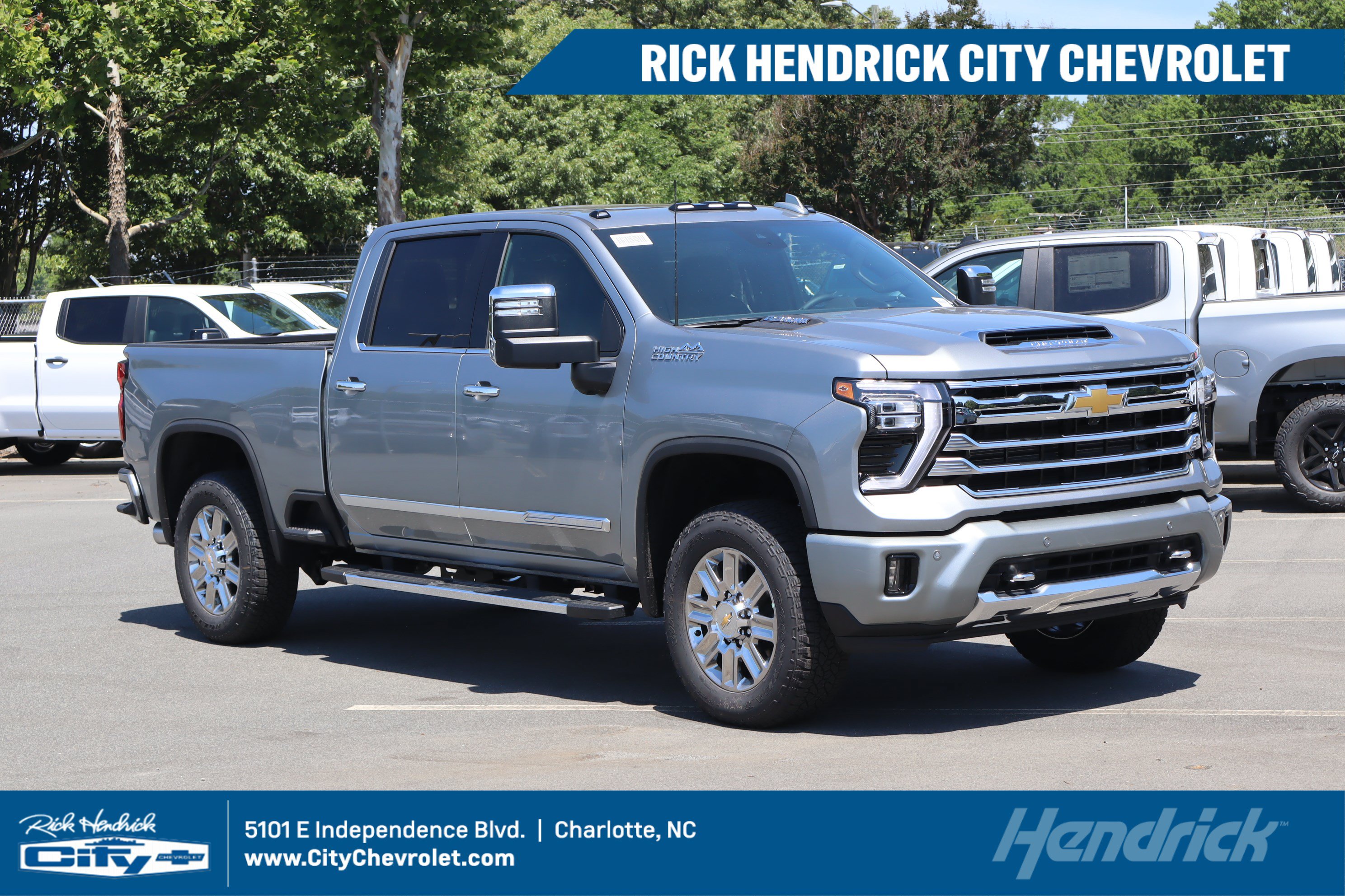 New 2026 Chevrolet Silverado 2500 High Country w/ High Country Premium Package AWD/4WD image 1