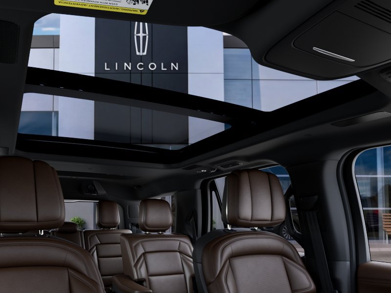 New 2027 Lincoln Navigator Reserve AWD/4WD image 22