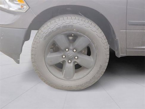 Used 2014 RAM 1500 Big Horn image 9