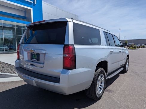 Certified 2020 Chevrolet Suburban LT AWD/4WD image 40