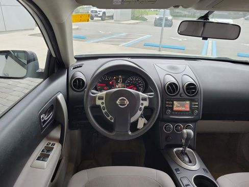 Used 2015 Nissan Rogue S w/ Convenience Package image 25