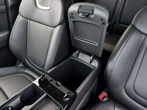 New 2026 Hyundai Tucson Limited AWD/4WD image 18
