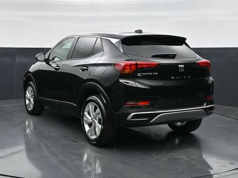 Used 2025 Buick Encore GX Preferred AWD/4WD image 8