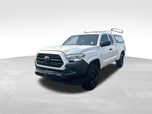 Used 2019 Toyota Tacoma SR RWD image 3