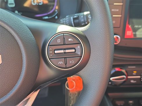 New 2025 Kia Soul LX image 32