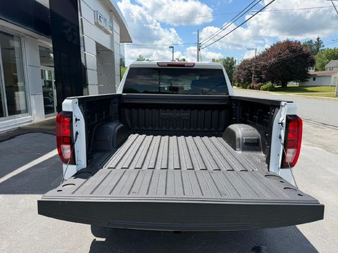 New 2026 GMC Sierra 1500 Elevation w/ Elevation Select Package AWD/4WD image 8