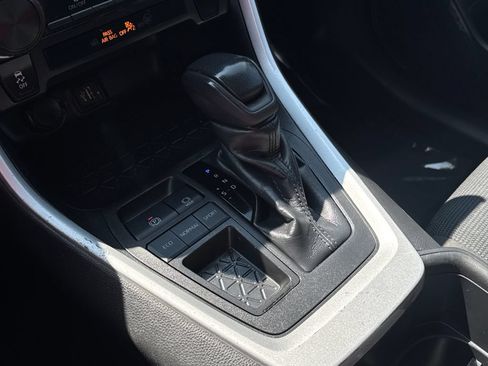 Used 2023 Toyota RAV4 LE FWD image 25