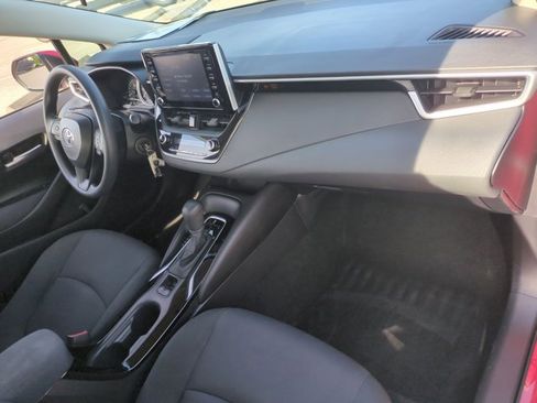 Used 2020 Toyota Corolla LE image 20