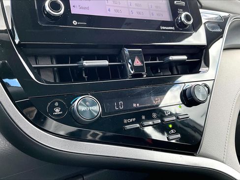 Used 2023 Toyota Camry LE w/ Convenience Package image 34