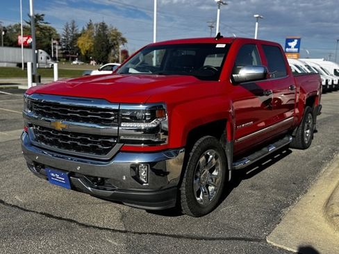 Used 2018 Chevrolet Silverado 1500 LTZ w/ Sport Package image 33