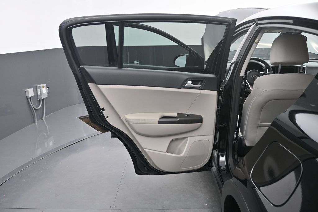 Used 2021 Kia Sportage LX FWD image 23