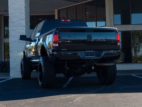 Used 2016 RAM 3500 Laramie image 8