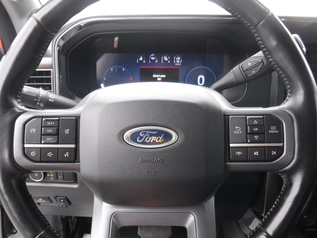 Used 2024 Ford F250 Lariat w/ Sport Appearance Package AWD/4WD image 26