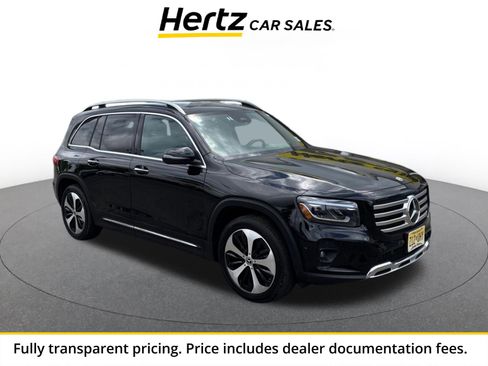 Used 2025 Mercedes-Benz GLB 250 4MATIC image 1