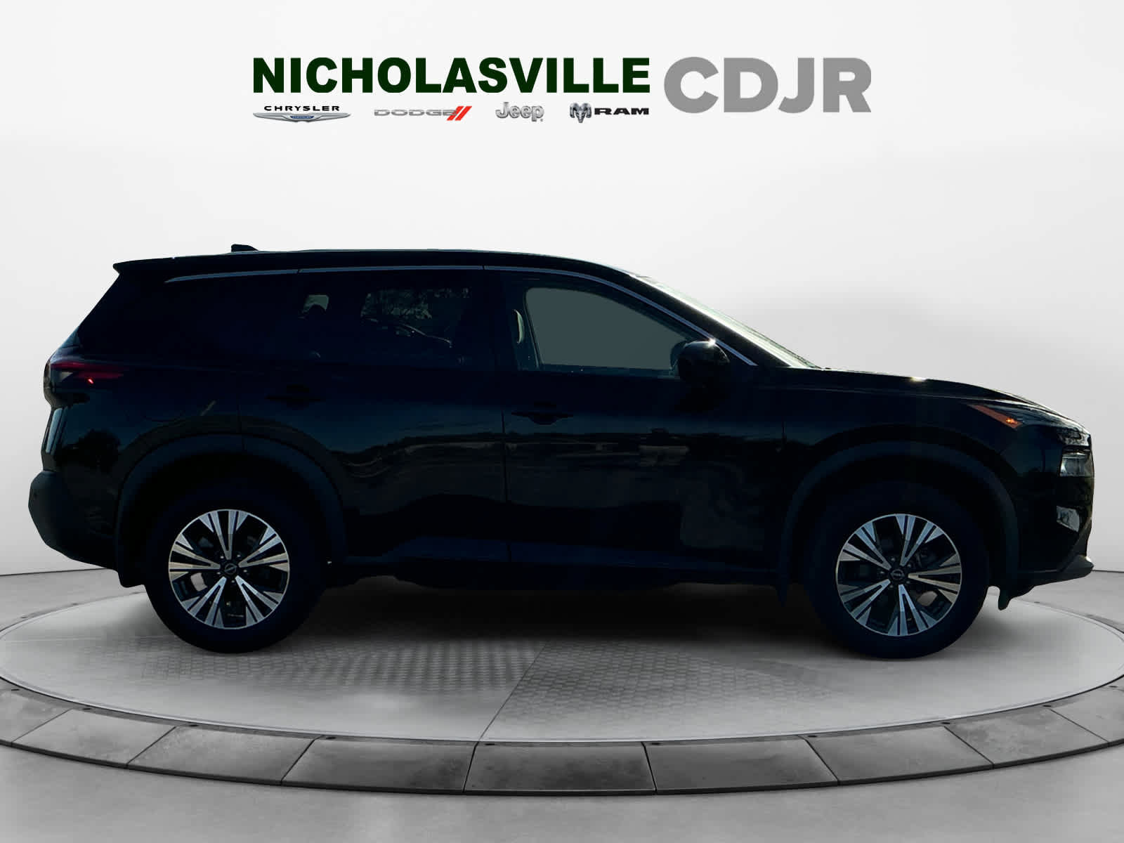 Used 2023 Nissan Rogue SV AWD/4WD image 6