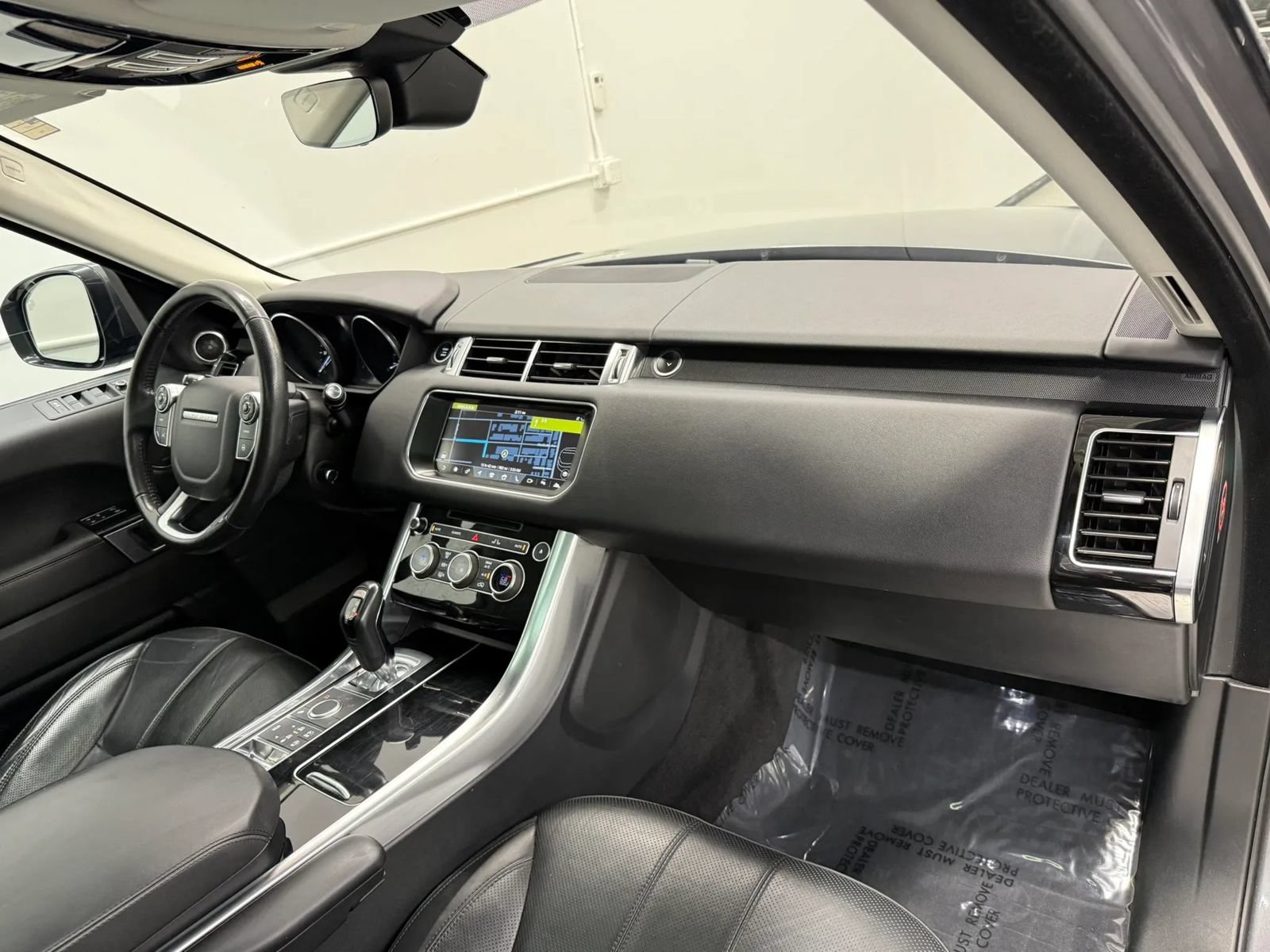 Used 2017 Land Rover Range Rover Sport HSE AWD/4WD image 50