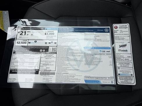 New 2025 Volkswagen Atlas SEL image 32