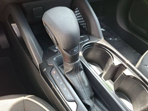 Used 2023 Chevrolet TrailBlazer LT FWD image 20