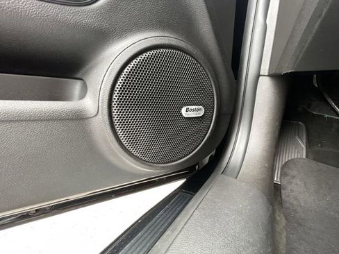 Used 2013 Chevrolet Camaro ZL1 RWD image 20