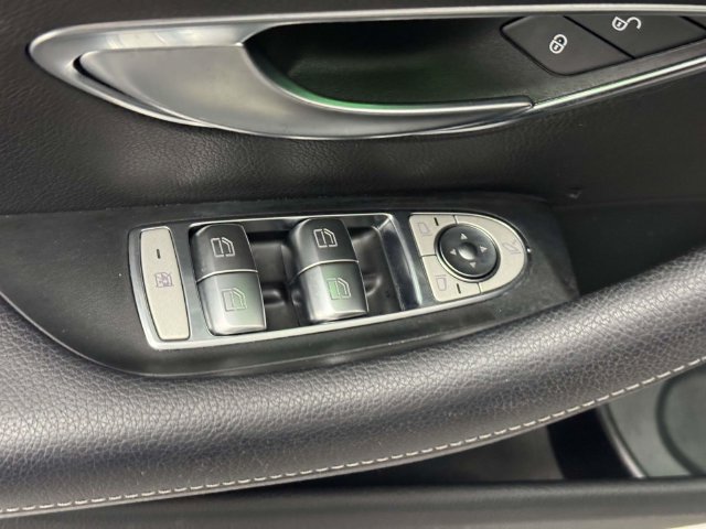 Used 2019 Mercedes-Benz E 450 4MATIC Wagon w/ Driver Assistance Package image 53