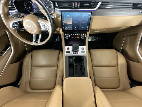 Used 2023 Jaguar F-PACE S AWD/4WD image 14