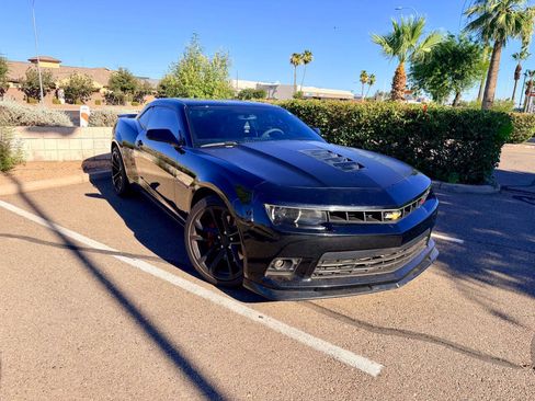 Used 2014 Chevrolet Camaro SS w/ SS Performance Package RWD image 1
