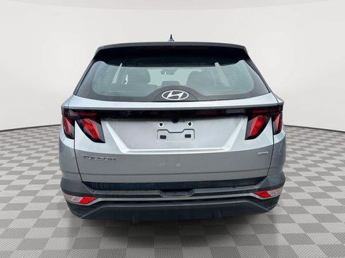 Used 2023 Hyundai Tucson SE AWD/4WD image 4