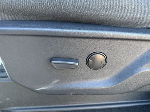 Used 2024 Ford F350 XLT image 11