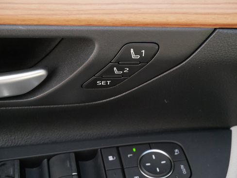 Certified 2026 Toyota Grand Highlander Limited image 19