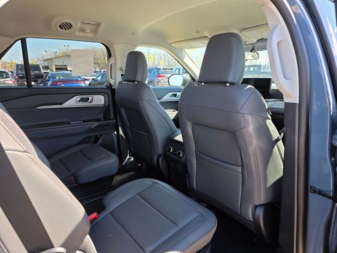 New 2026 Ford Explorer Active AWD/4WD image 27